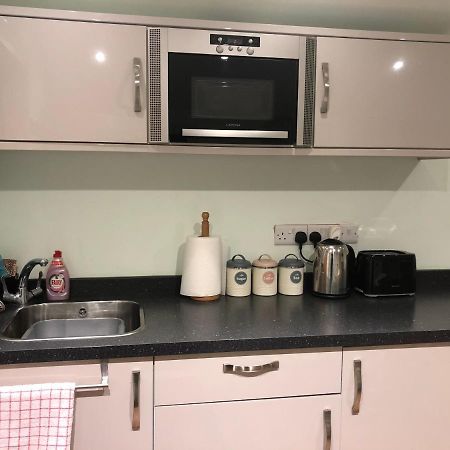 Cosy 1 Bed Garden Annexe Διαμέρισμα Κόλτσεστερ Εξωτερικό φωτογραφία